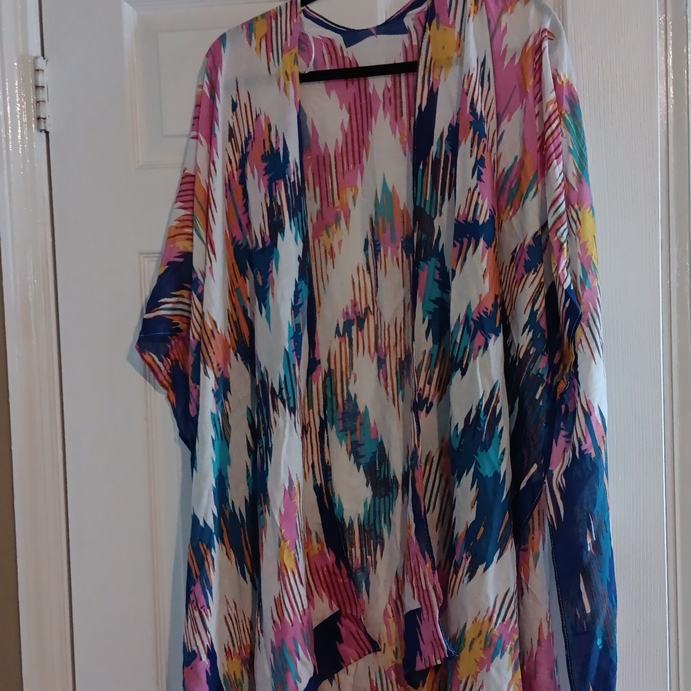 Women's NWT Comfyluxe kimono